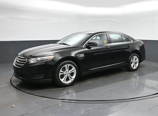 2018 Ford Taurus SEL