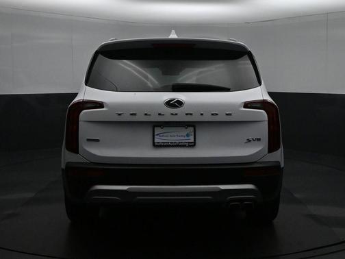 Glacial White Pearl 2021 Kia Telluride S