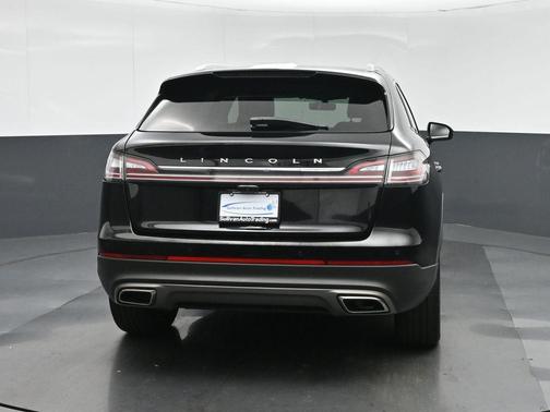 Infinite Black Metallic Clearcoat 2022 Lincoln Nautilus Reserve