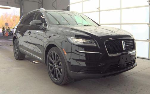 Infinite Black Metallic Clearcoat 2022 Lincoln Nautilus Reserve