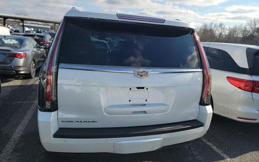 2018 Cadillac Escalade Luxury