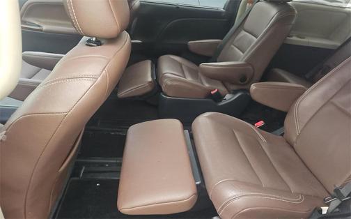 2017 Toyota Sienna Limited
