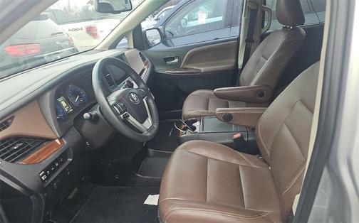 2017 Toyota Sienna Limited