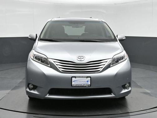 2017 Toyota Sienna Limited