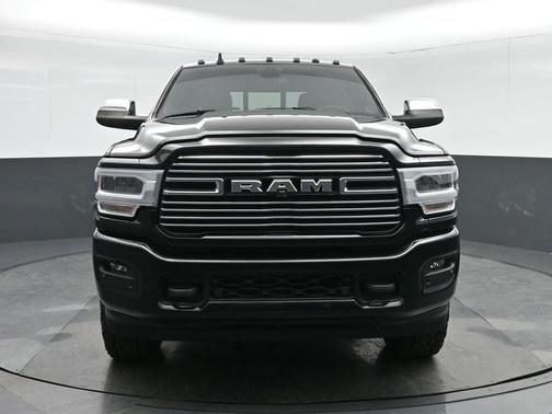 2021 RAM 2500 Laramie Crew Cab 4x4 6'4' Box