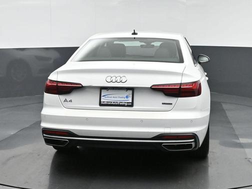 2022 Audi A4 40 Premium