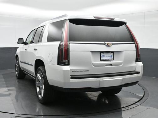 2020 Cadillac Escalade Premium Luxury