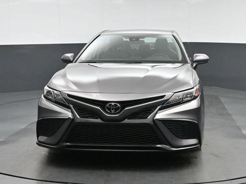 Predawn Gray Mica 2021 Toyota Camry SE