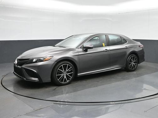 Predawn Gray Mica 2021 Toyota Camry SE