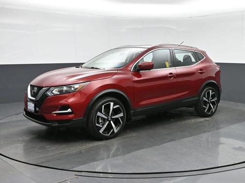2022 Nissan Rogue Sport SL