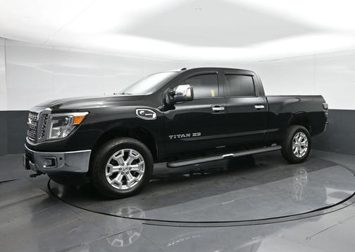 2016 Nissan Titan XD SL