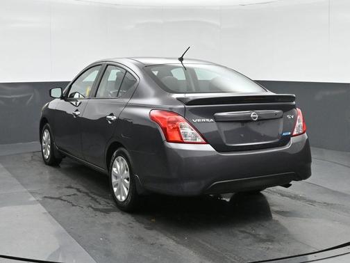 2015 Nissan Versa 1.6 SV