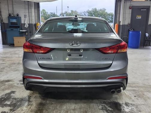2017 Hyundai ELANTRA Sport