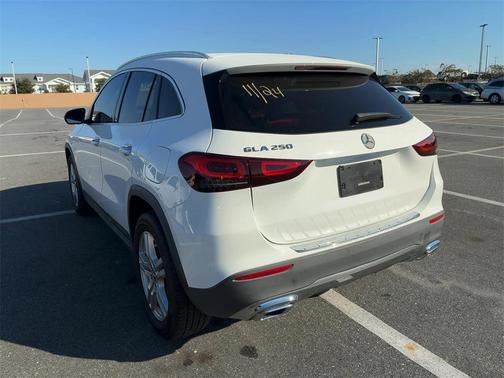 2021 Mercedes-Benz GLA 250 Base 4MATIC