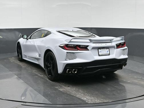 Ceramic Matrix Gray Metallic 2021 Chevrolet Corvette Stingray w/2LT