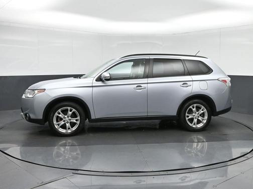 2015 Mitsubishi Outlander SE