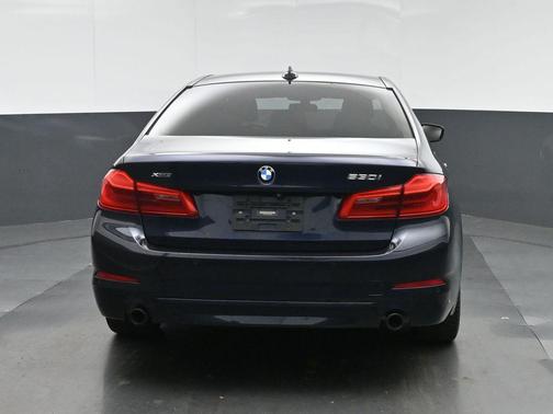 Imperial Blue Metallic 2018 BMW 530 xDrive