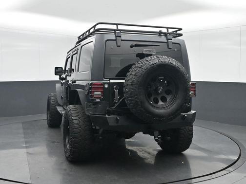 2012 Jeep Wrangler Unlimited Sahara
