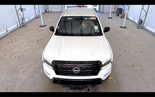 2023 Nissan Frontier SV