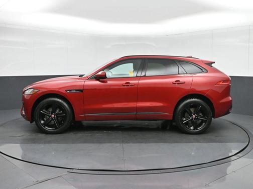 2017 Jaguar F-PACE 35t R-Sport