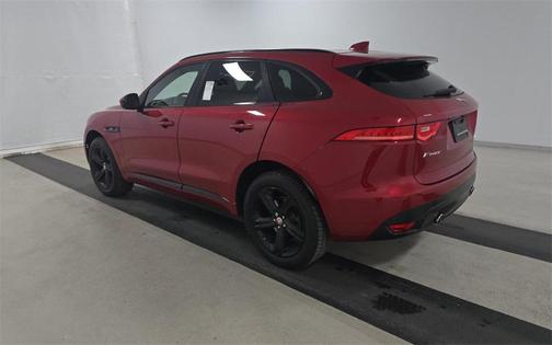 2017 Jaguar F-PACE 35t R-Sport