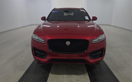 2017 Jaguar F-PACE 35t R-Sport