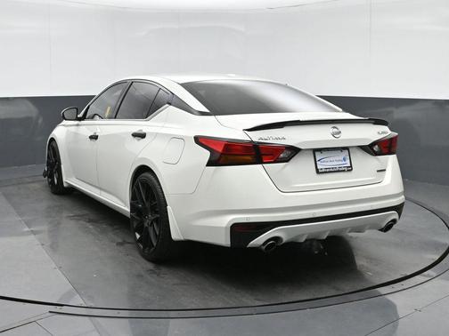 2020 Nissan Altima Platinum VC-Turbo FWD