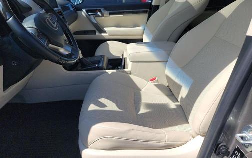 Atomic Silver 2023 Lexus GX 460 Premium