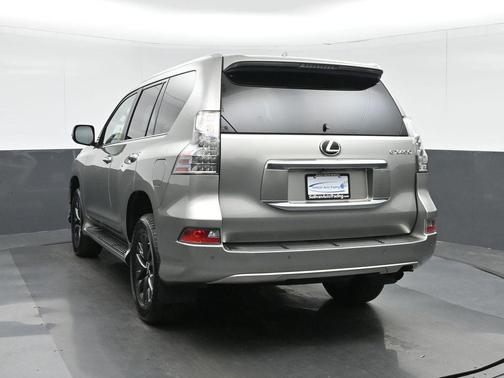 Atomic Silver 2023 Lexus GX 460 Premium