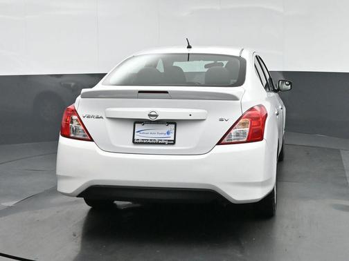 2017 Nissan Versa 1.6 SV