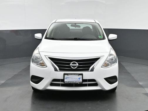2017 Nissan Versa 1.6 SV