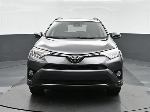 2017 Toyota RAV4 Platinum