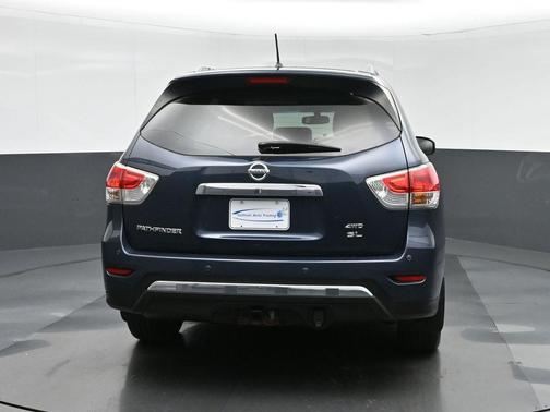 2015 Nissan Pathfinder SL