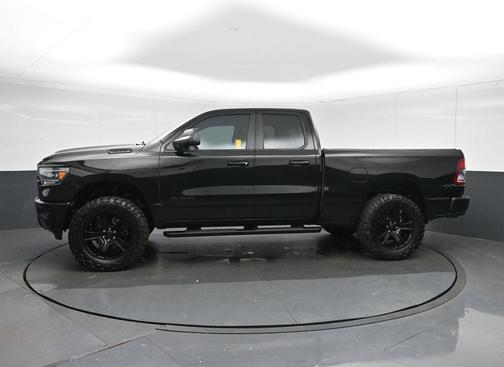 Diamond Black Crystal Pearlcoat 2019 RAM 1500 Big Horn