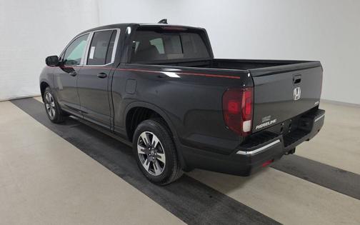 Crystal Black Pearl 2019 Honda Ridgeline RTL