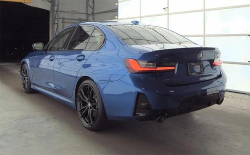 2023 BMW 330 xDrive