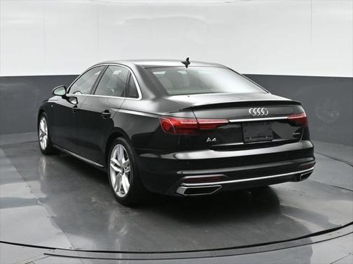 2022 Audi A4 45 S line Premium Plus