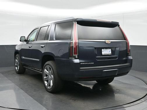 Shadow Metallic 2019 Cadillac Escalade Premium Luxury