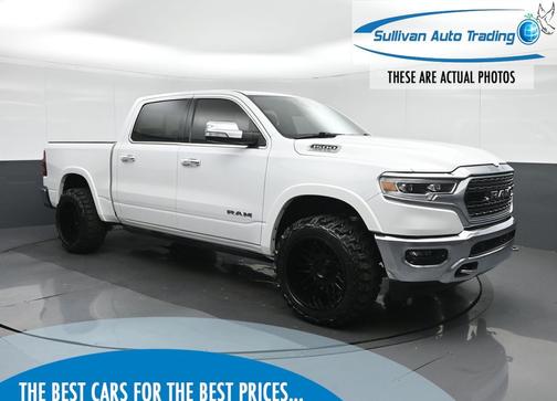 Bright White Clearcoat 2022 RAM 1500 Limited