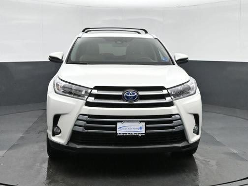 Blizzard Pearl 2017 Toyota Highlander Hybrid Limited