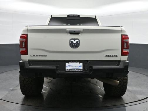 2019 RAM 2500 Limited Crew Cab 4x4 6'4' Box