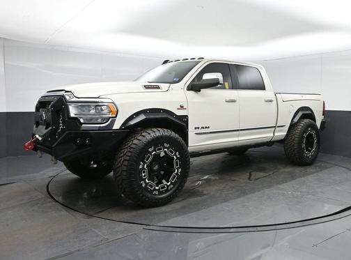 2019 RAM 2500 Limited Crew Cab 4x4 6'4' Box