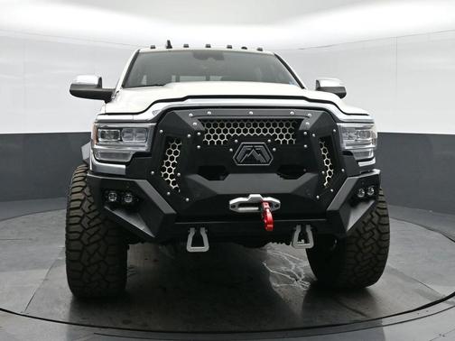 2019 RAM 2500 Limited Crew Cab 4x4 6'4' Box