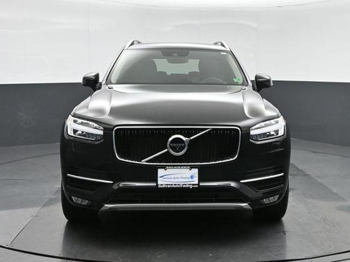 Onyx Black Metallic 2019 Volvo XC90 T6 Momentum