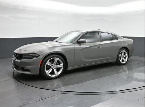 2017 Dodge Charger SXT
