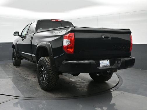 2016 Toyota Tundra SR5