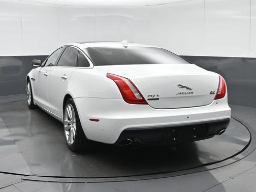 Polaris White 2016 Jaguar XJ XJL Portfolio