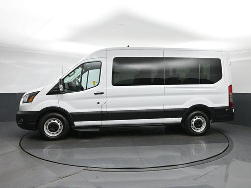 Oxford White 2023 Ford Transit-350 XL