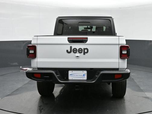 2021 Jeep Gladiator 80th Anniversary 4x4