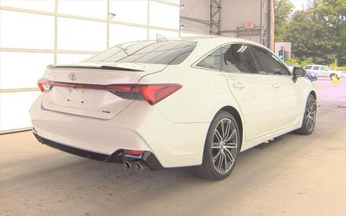 2020 Toyota Avalon XSE